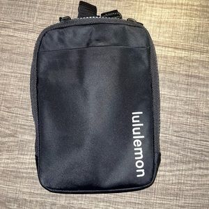 New Lululemon Fanny pack